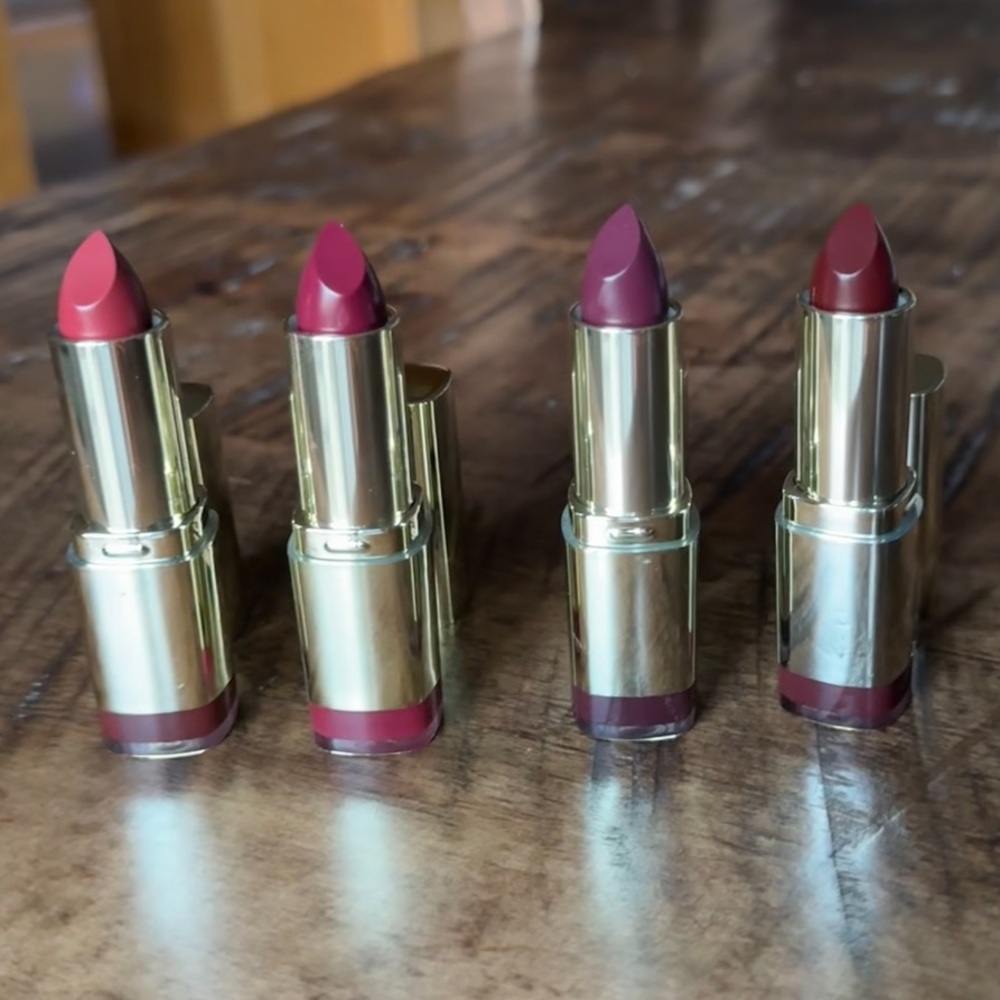 NWT Bundle of 4 Milani Lipsticks!